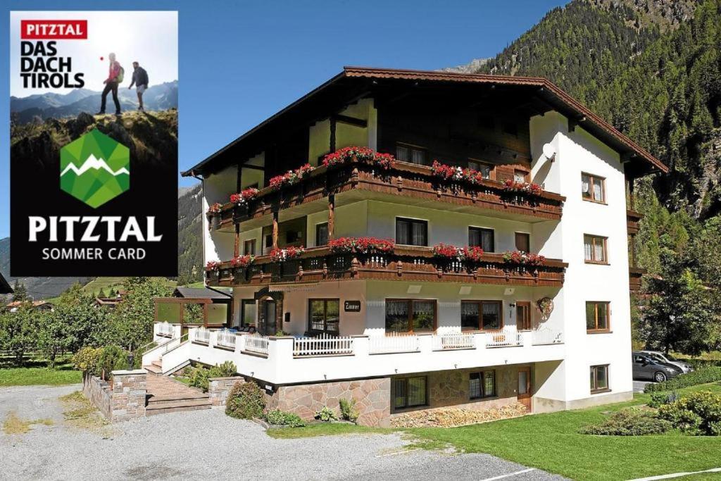 Apart Gschwandthof Sankt Leonhard im Pitztal Esterno foto