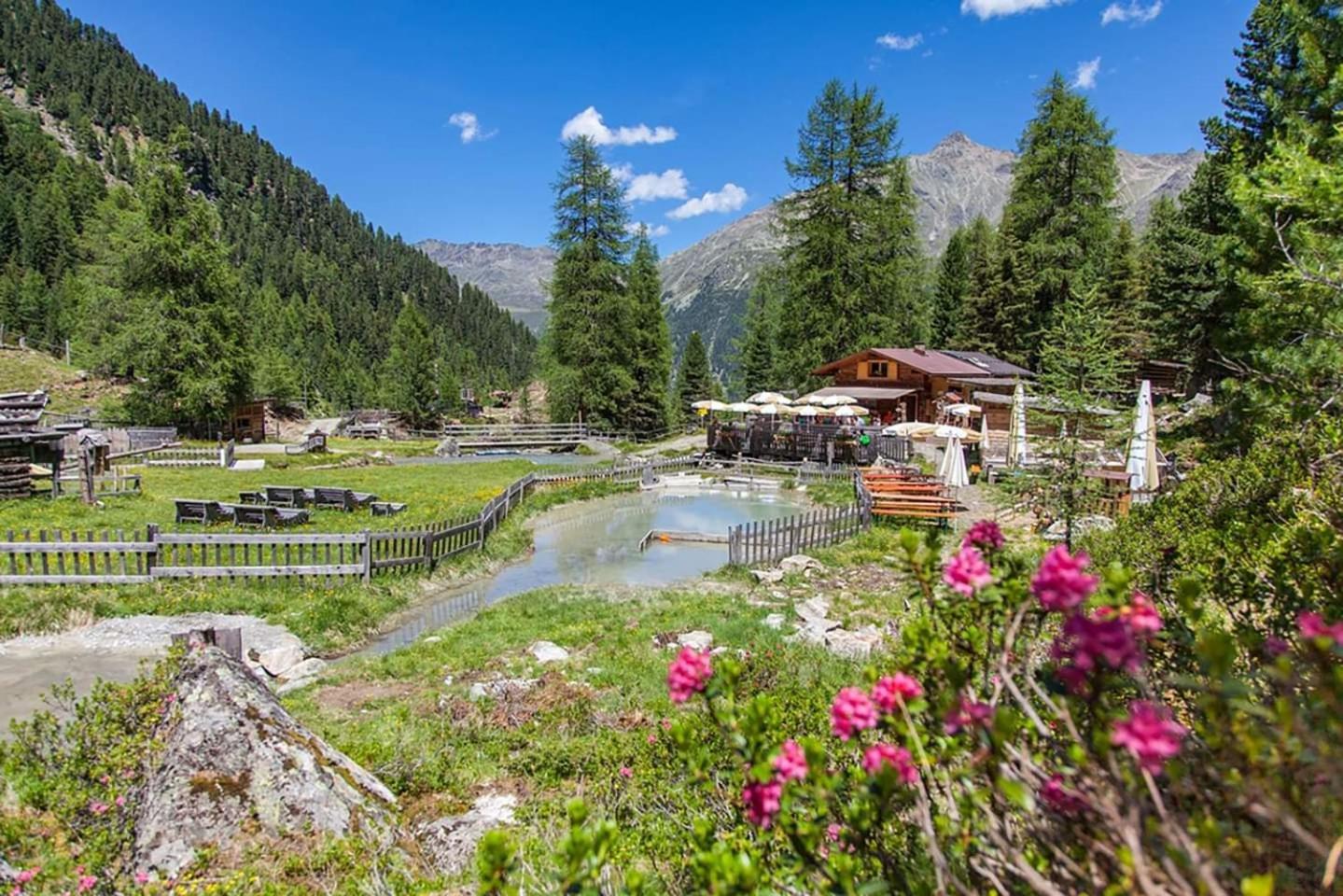 Apart Gschwandthof Sankt Leonhard im Pitztal Esterno foto